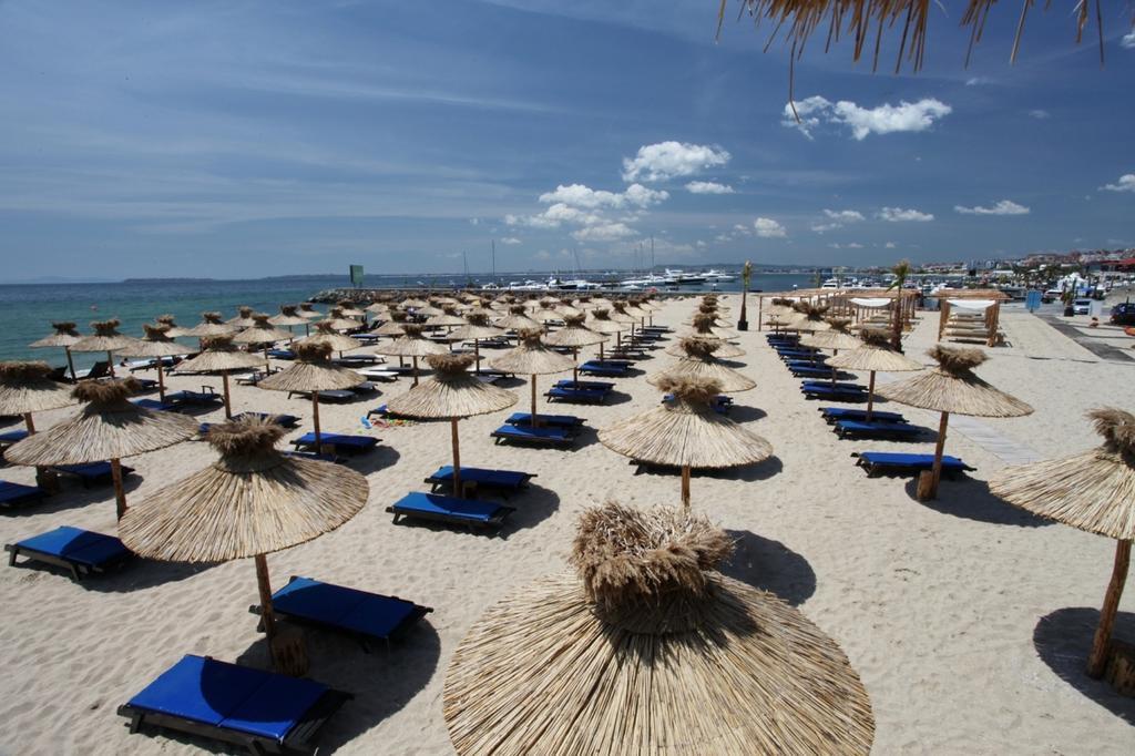 Guest House Rona - Free Parking And Sea View Sveti Vlas Exterior foto